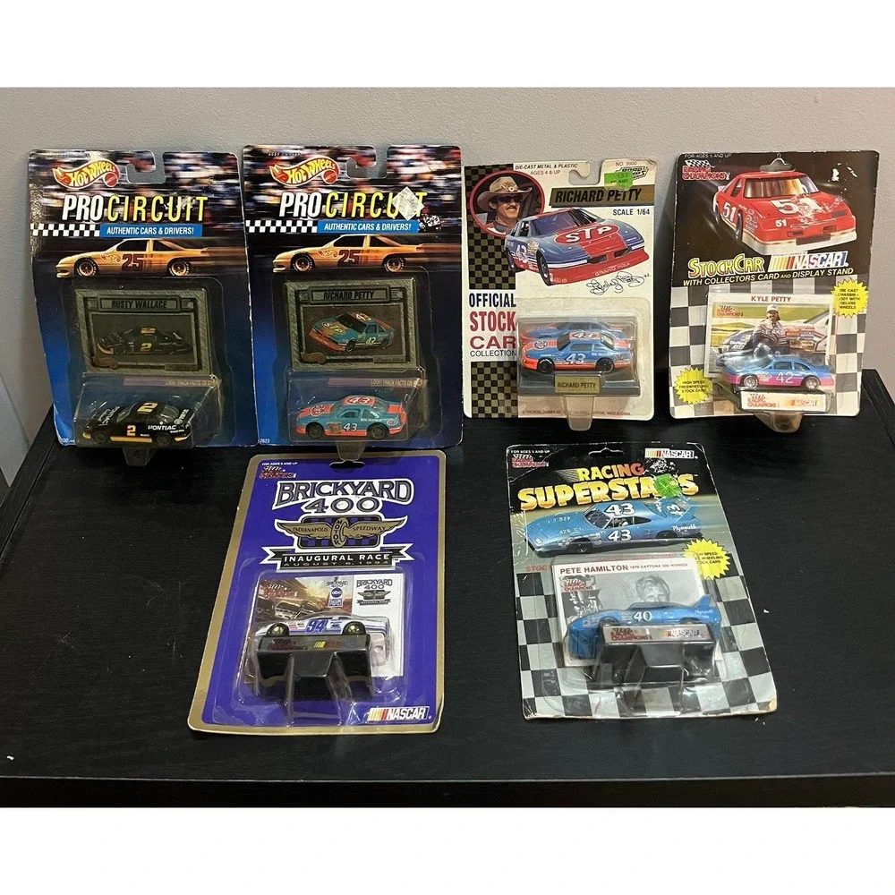 Lot Of 6 RARE‎ NASCAR Collectable Cars, 2 Hot wheels.